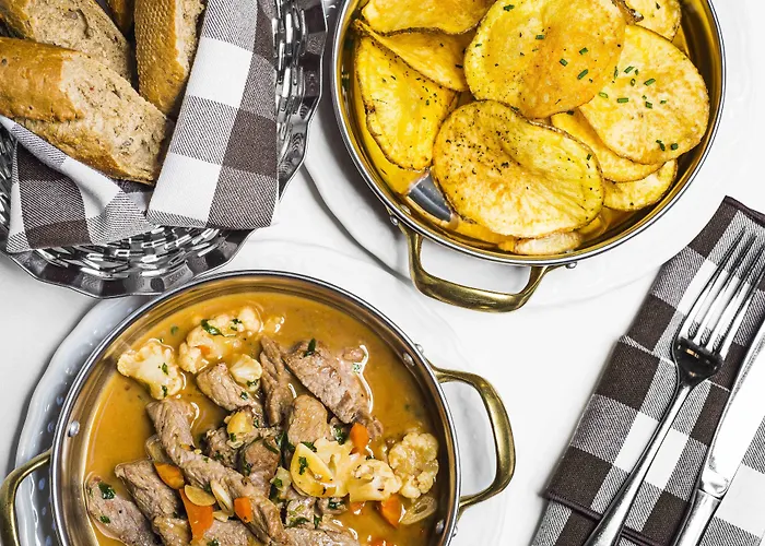 Hotel Santiago De Alfama - Boutique