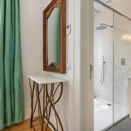 Santiago De Alfama - Boutique 5* Lisbon