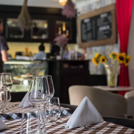 Santiago De Alfama - Boutique 5* Lizbona