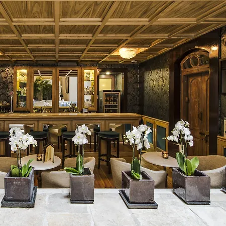 Отель Santiago De Alfama - Boutique 5*