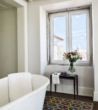 Отель Santiago De Alfama - Boutique Лиссабон