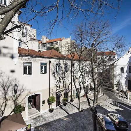 Отель Santiago De Alfama - Boutique Лиссабон