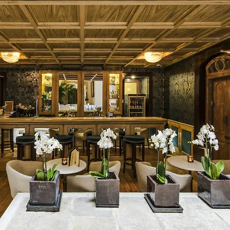 Santiago De Alfama - Boutique 5* Lizbona