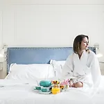 מלון Santiago De Alfama - Boutique 5*