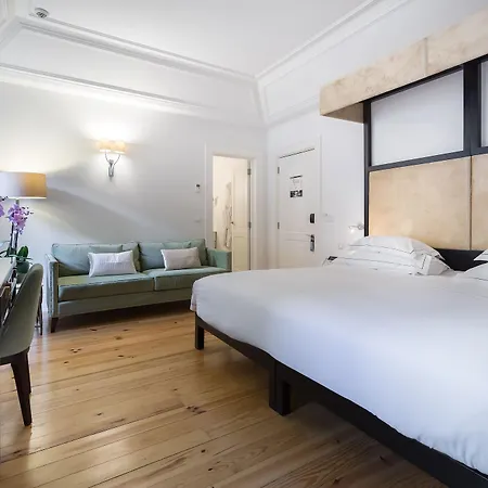 מלון Santiago De Alfama - Boutique 5*